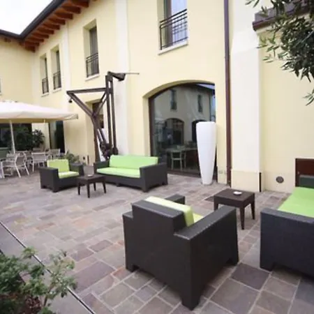 The Ziba & Peschiera del Garda