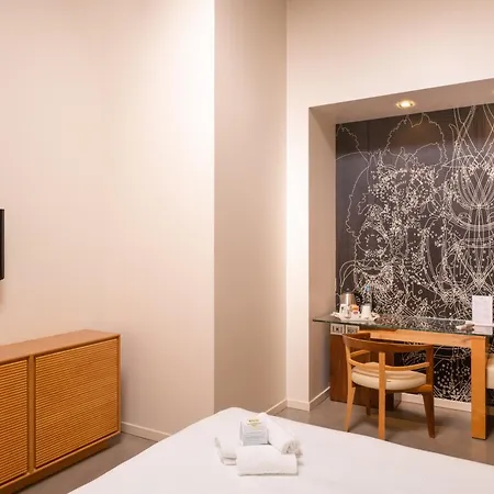 The Ziba & 4* Peschiera del Garda