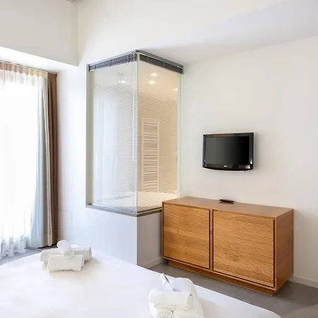 Hotel The Ziba & 4*