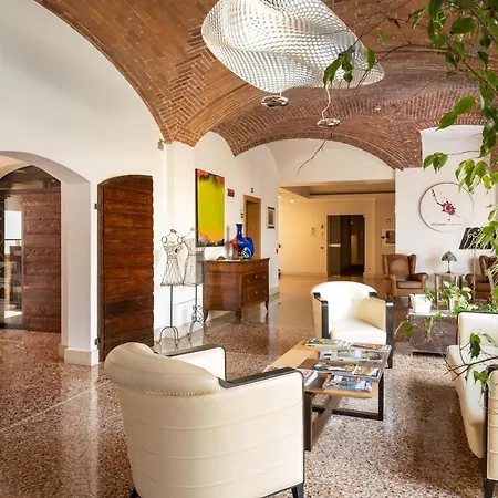Hotel The Ziba & 4*