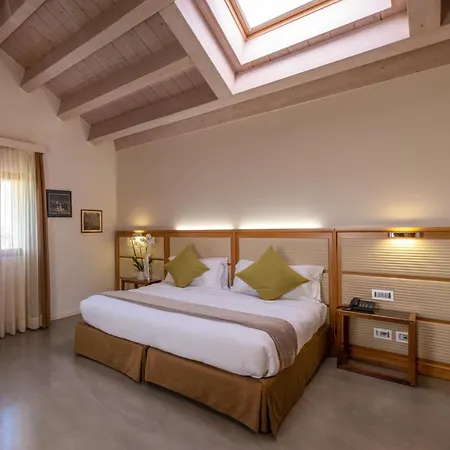 The Ziba & Hotel Peschiera del Garda