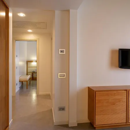 호텔 지바 호텔&스파 4*