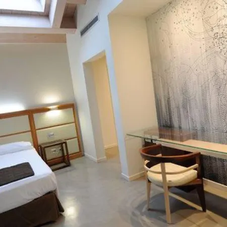 Otel The Ziba & Peschiera del Garda