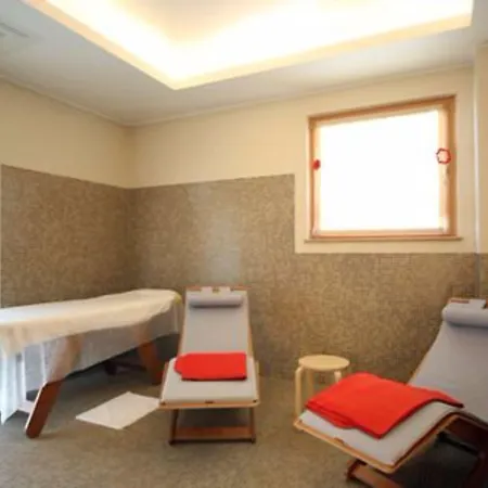 Otel The Ziba & 4*