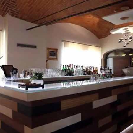 The Ziba & 4* Peschiera del Garda