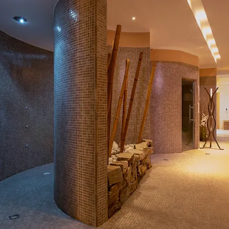 Otel The Ziba & Peschiera del Garda