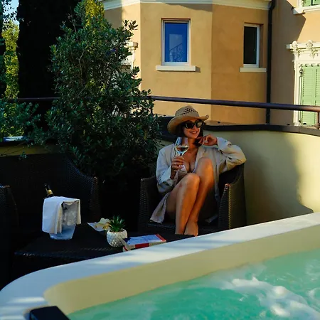The Ziba & 4* Peschiera del Garda