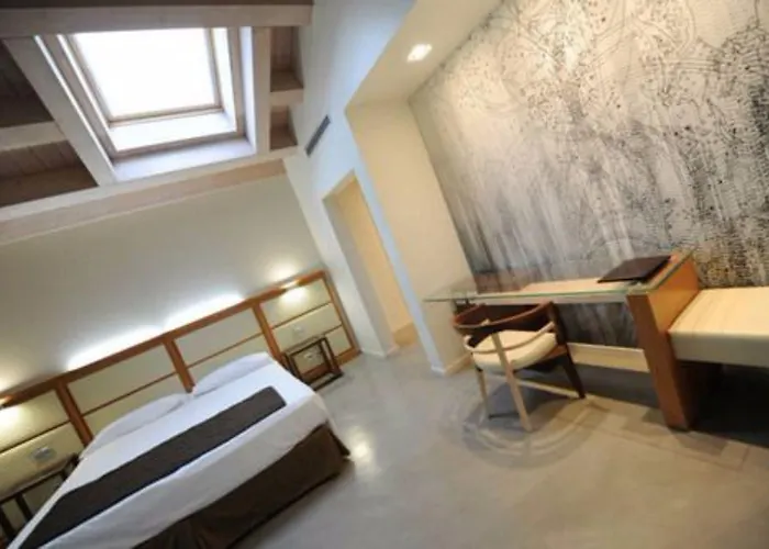 Hotel The Ziba & Peschiera del Garda